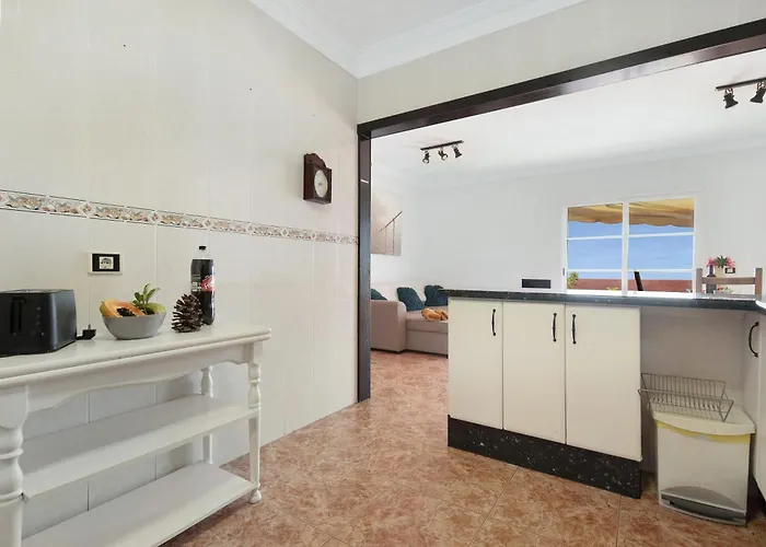Bonito Sea View Playa Jardin Apartment